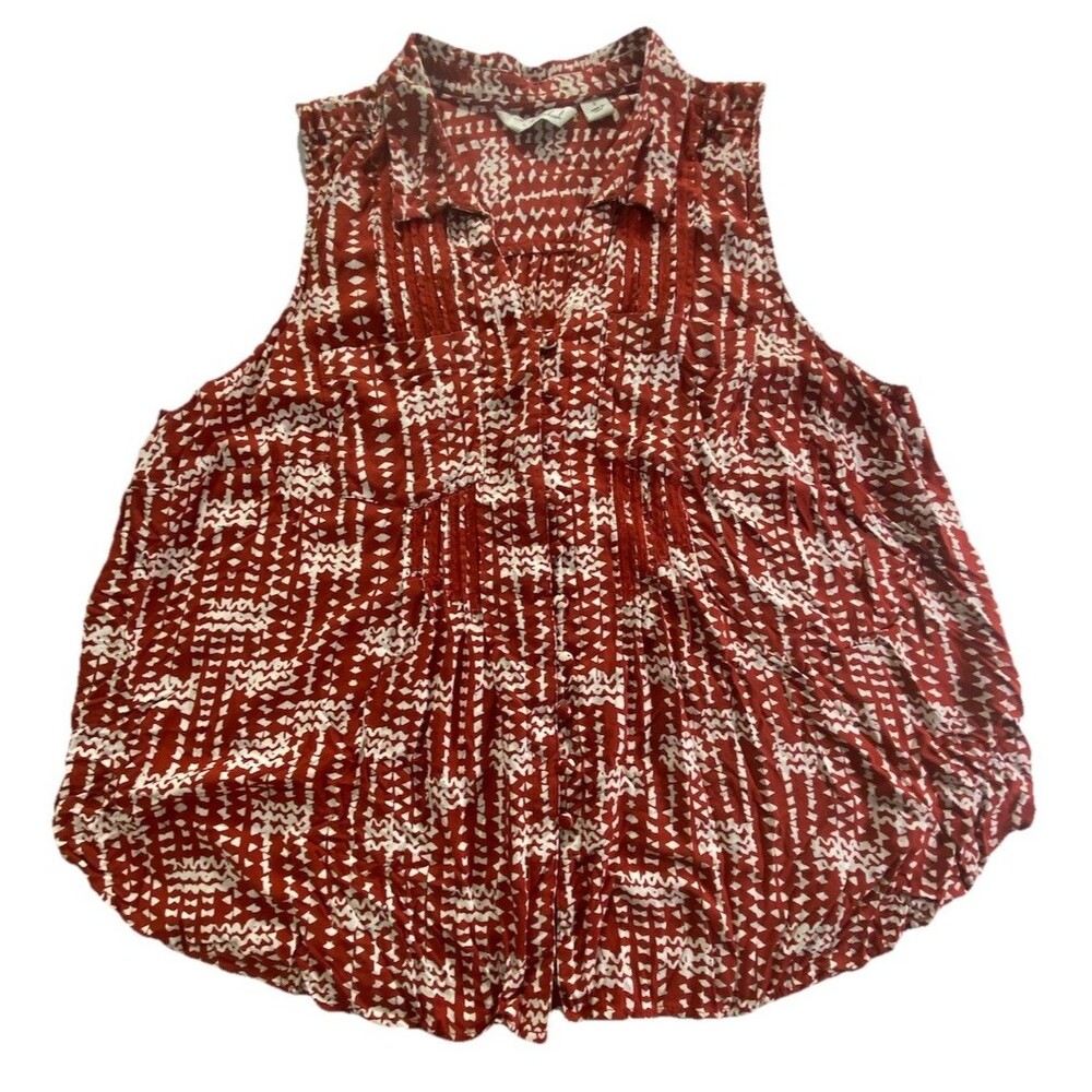 Sleeveless Red Patterned Button-Front Blouse